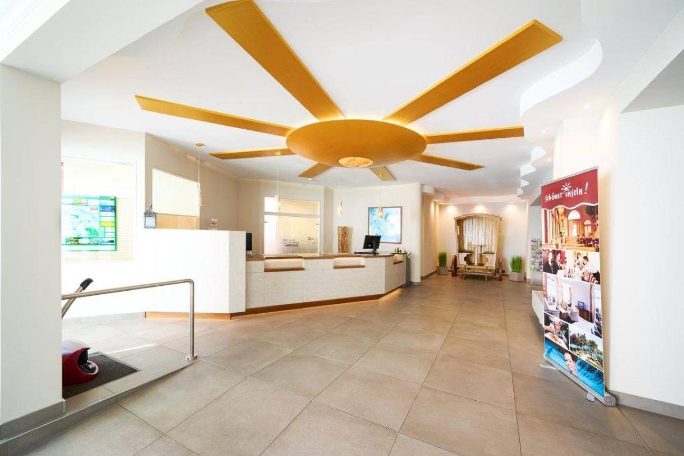 Strandhotel Luise Von Preussen Zinnowitz Luaran gambar