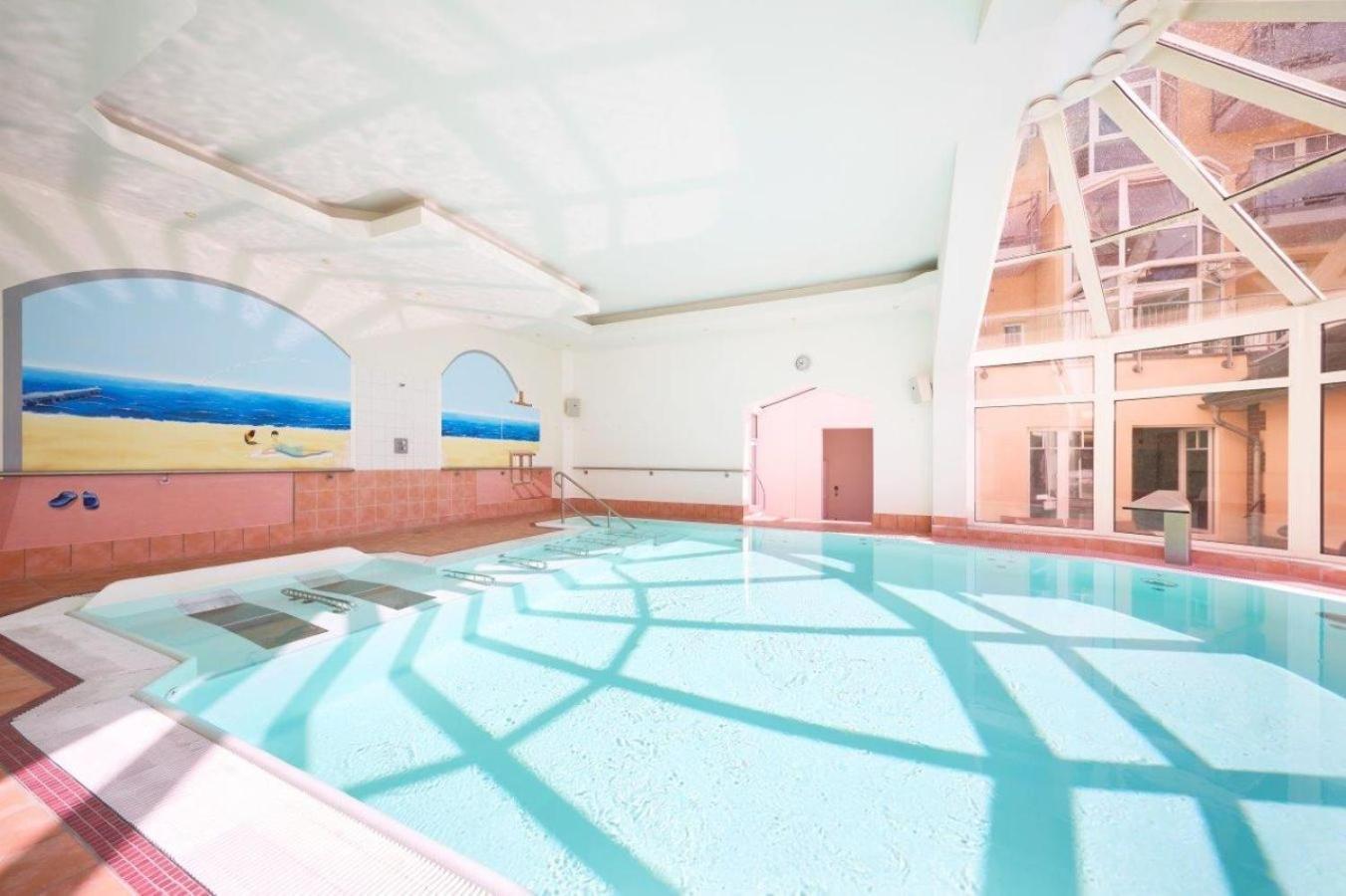 Strandhotel Luise Von Preussen Zinnowitz Luaran gambar