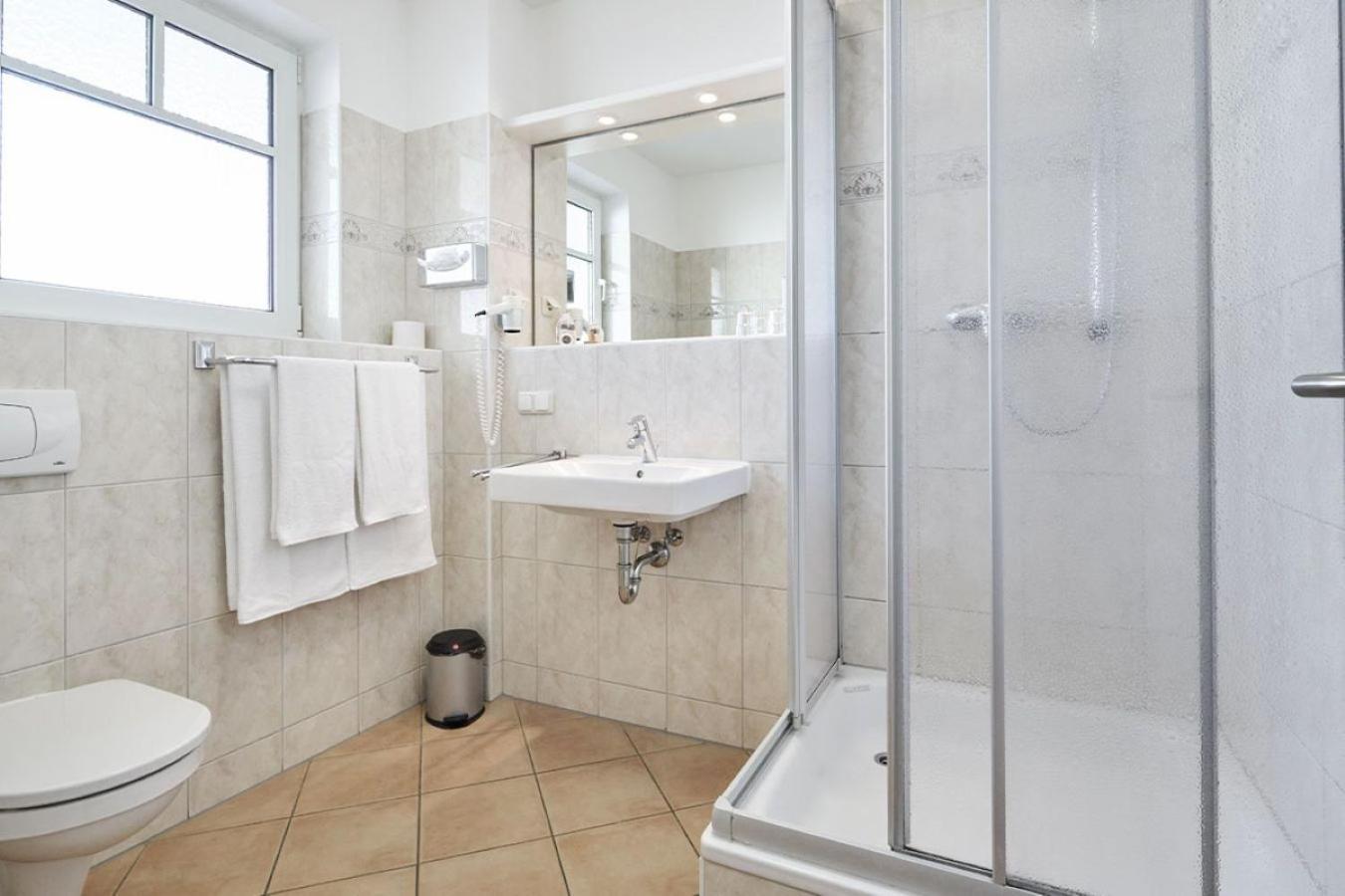 Strandhotel Luise Von Preussen Zinnowitz Luaran gambar